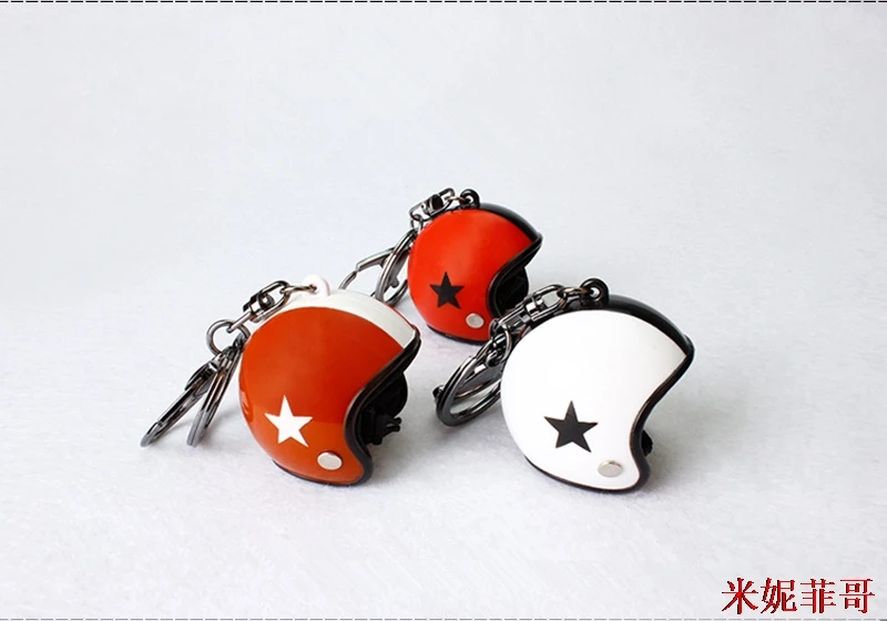 

Star Motorcycle Cap Helmet Helmet KeyChain Helmet Small Tintin Toy Head With Action Toy Figures