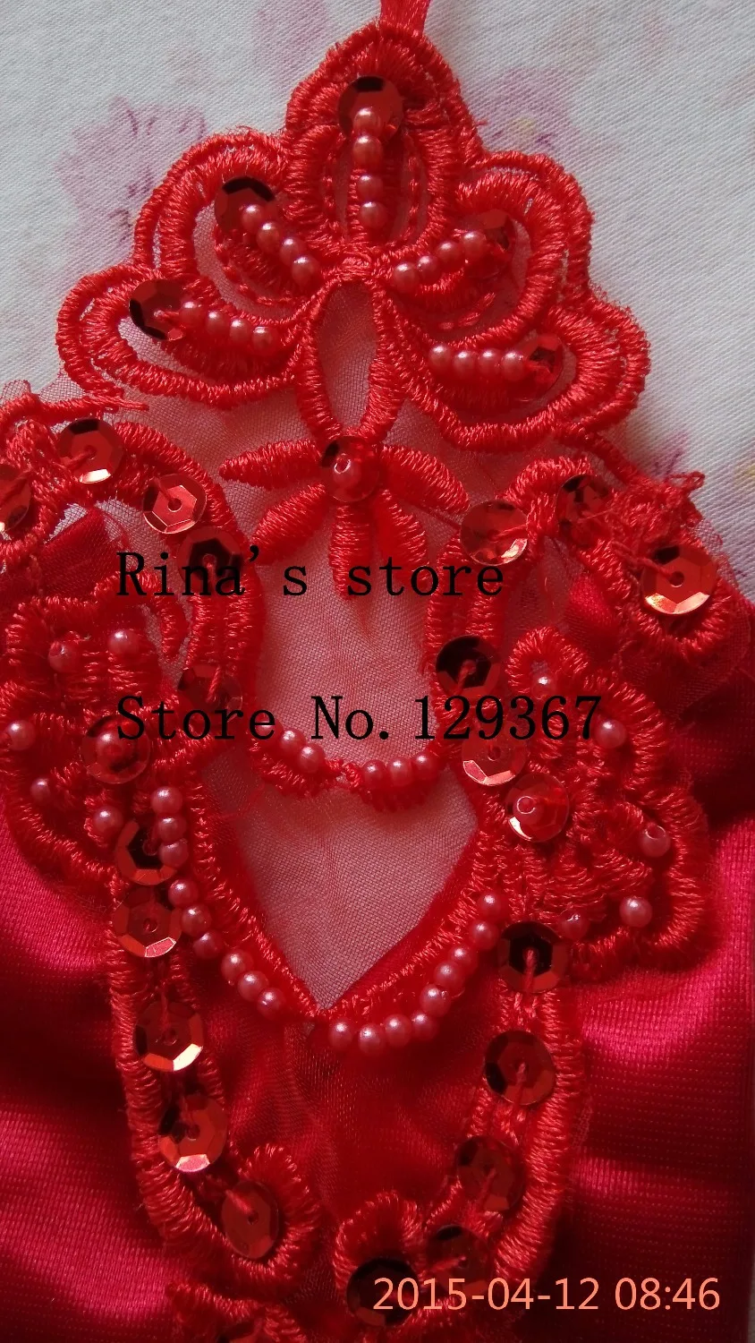 Guanti senza dita in pizzo rosso, accessorio da sposa