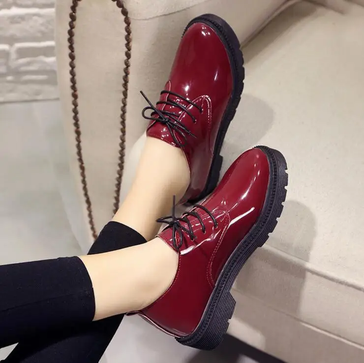 

High Quality Women Oxfords Flats Platform Shoes Patent Leather Slip-on Pointed Creeper Black Brogue Loafers Brand