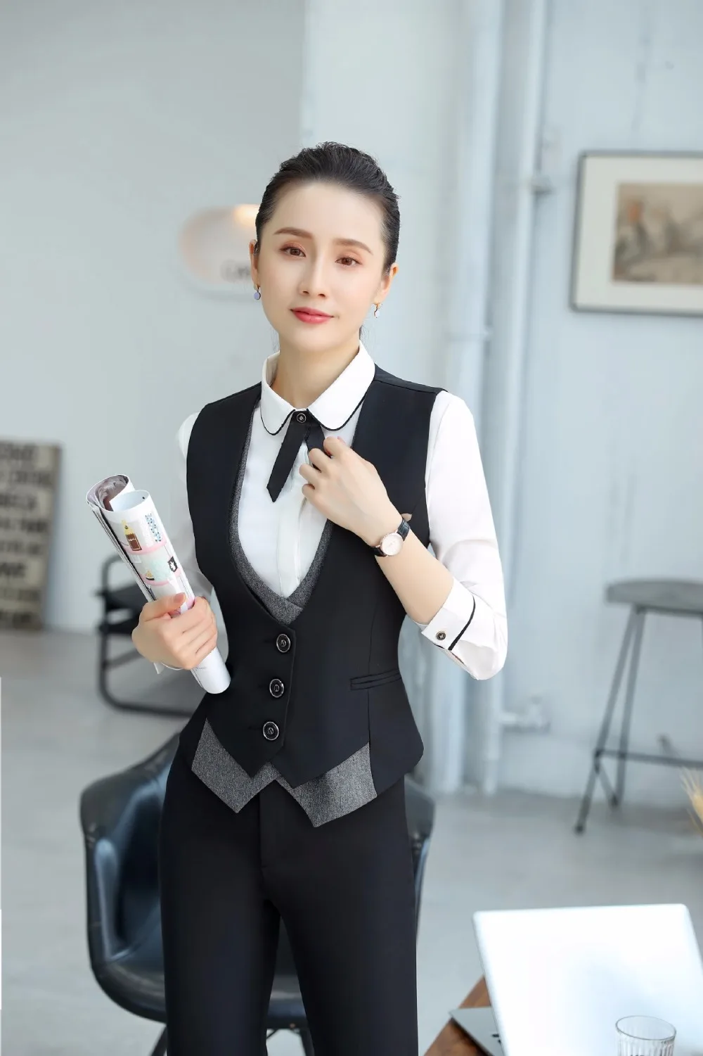 9198503305_195061162