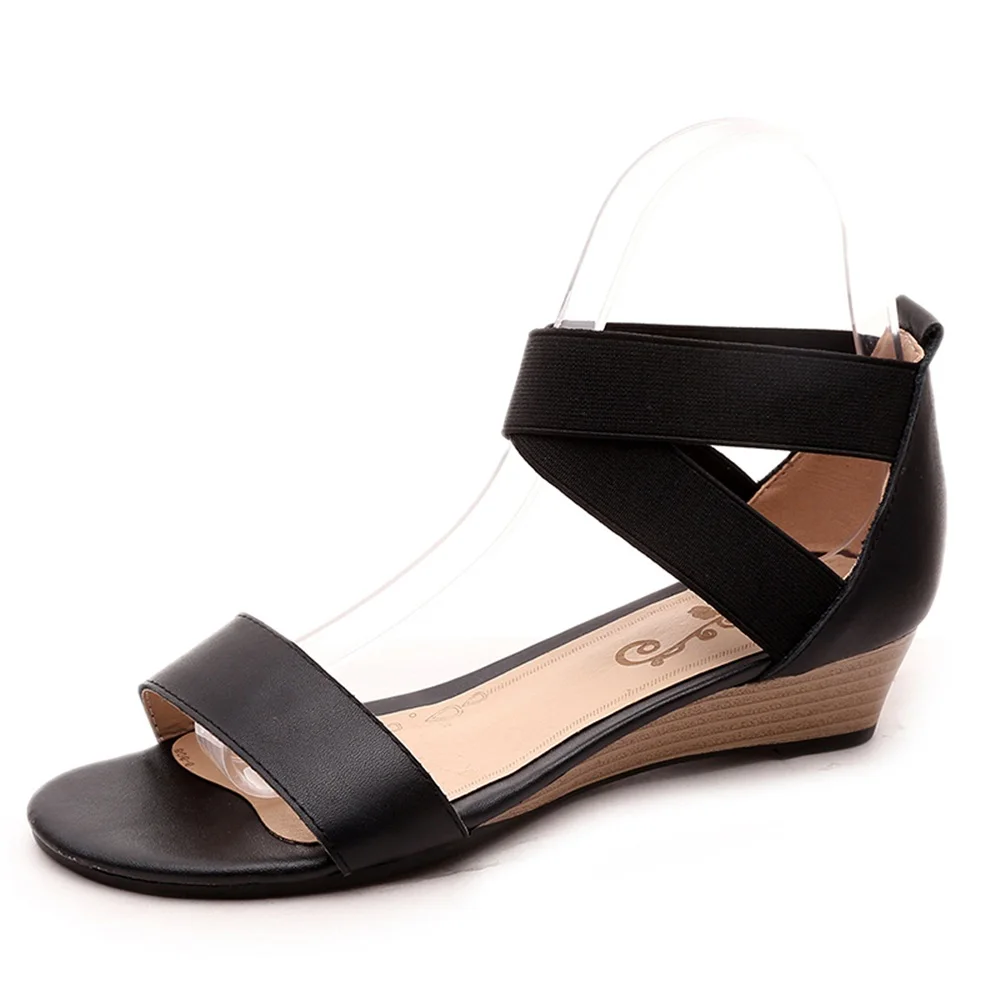 ASUMER/Большие размеры 34-42; Новинка года; женские босоножки из натуральной кожи; летняя повседневная обувь на танкетке и низком каблуке; модная женская обувь черного цвета - Цвет: Черный