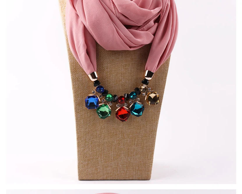scarf_11