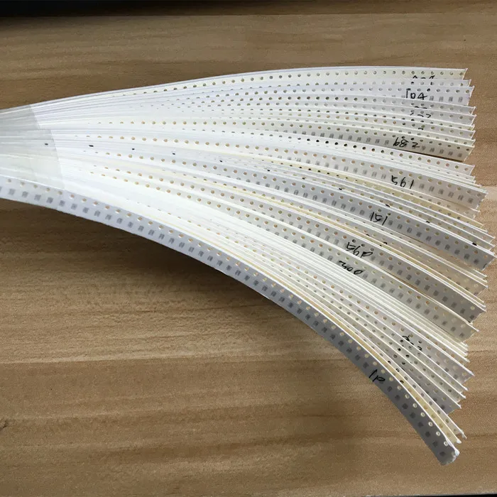 1 пакетов/лот 2400pcs 0805 SMD упаковка конденсатора 1P 10 мкФ Общая емкость 50 видов