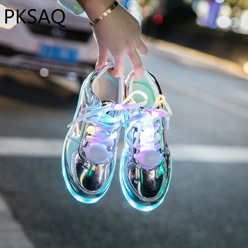 

New Led Lights Shoes Usb Charging Colorful Glowing Casual Flat Shoes Women Students Tik Tok Dancing Shoes Couple Sneakers Shoes