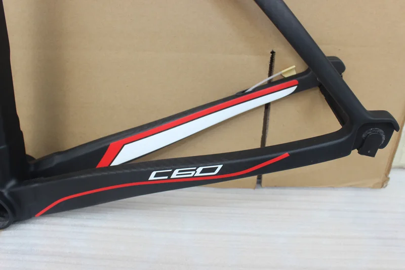 Рама шоссейного велосипеда Colnago C60 красная велосипедная из углеродного волокна