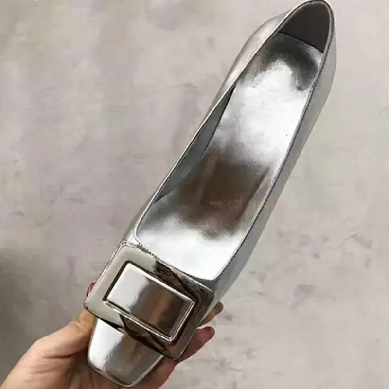 

Spring and summer new fashion square head women's shoes Silver Patent leather Large size mid heel Work shoes heels women pumps