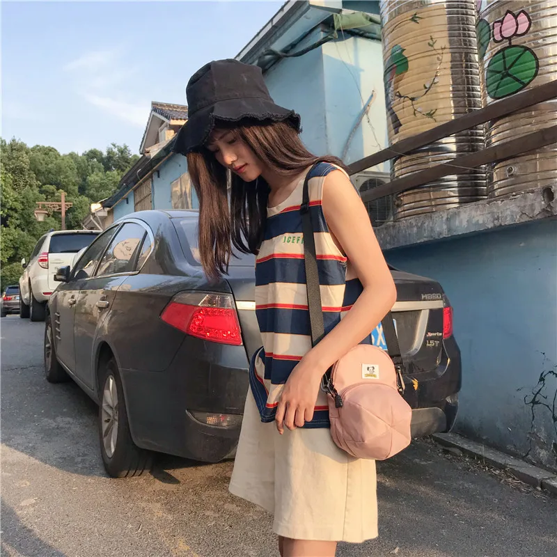 Menghuo New Hot Model Hat Shape Women Nylon Crossbody Bag Cute Handbags Shoulder Bags Creative Lady Messenger Cross body BagsIMG_2455