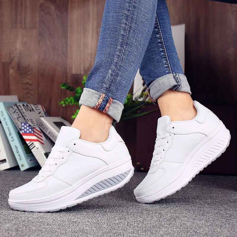 Preise VTOTA Frauen Casual Schuhe Plattform Weiße Turnschuhe Designer Schuhe Keil Turnschuhe Casual Schuhe Frauen Korb Femme Turnschuhe Frauen