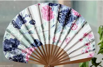 

Pretty Hand Held Bamboo Silk Folding Fan Wedding Favor Decor free shipping