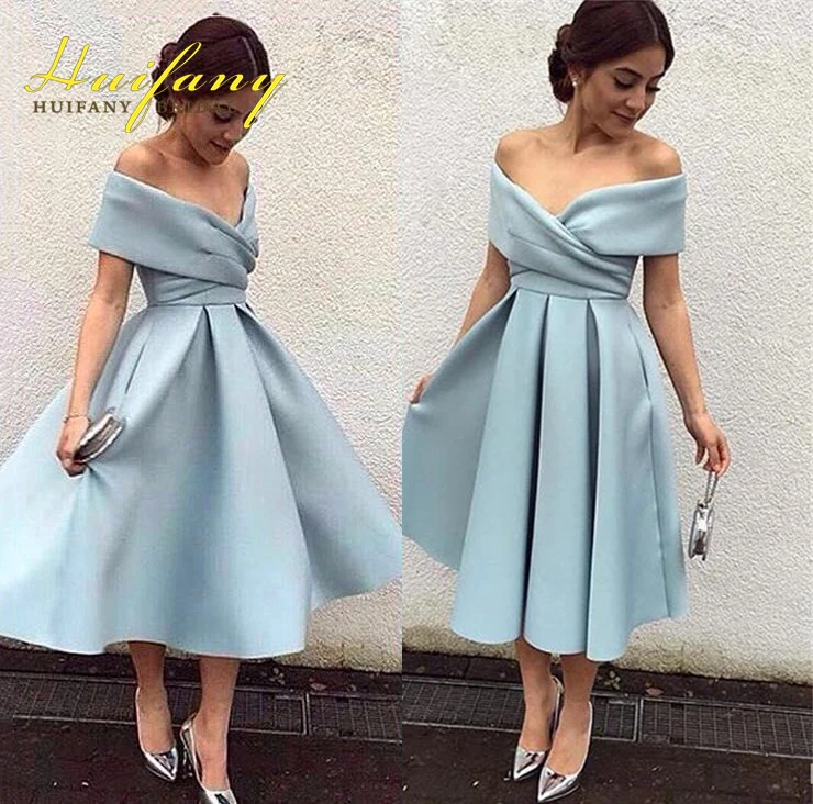 robe bleu clair