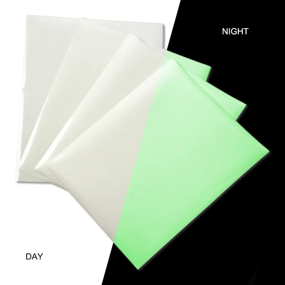 

5pcs 210*297mm Glow in the Dark Heat Transfer Vinyl Sheets Glossy Iron on HTV Viny Adhesive Glowing Craft Film Paper Green