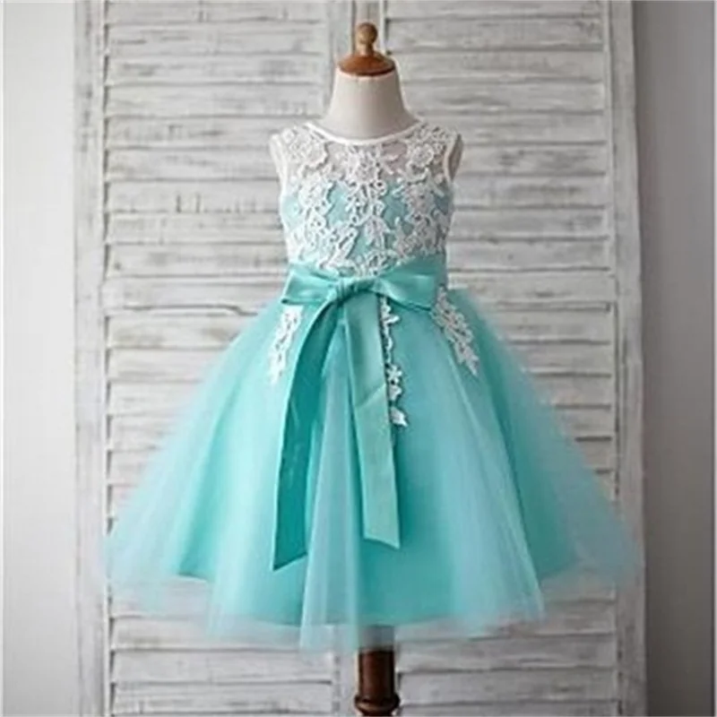 

Hot Sale Flower Girl Dresses for Wedding Little Girls Kids/Child Dress with Appliques V-Back Party Pageant Communion Dress