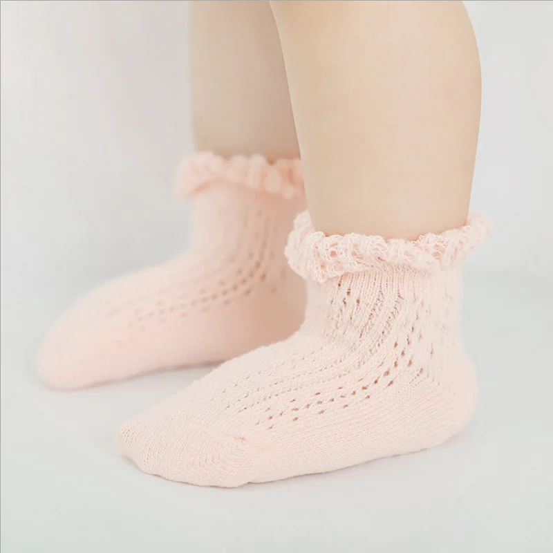 Летние тонкие носки для малышей от 0 до 4 лет дышащие хлопковые носки с оборками из сетчатой ткани нескользящие носки аксессуары для новорожденных - Цвет: Бежевый