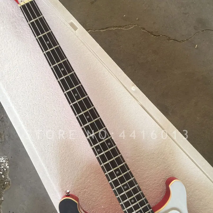 Rickenback-4003-bass-guitar5