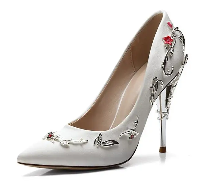 noir rose Décorations Leafs Mariage bleu Sexy Rose Chaussures De Bout Élégant Fleur Bleu 42 Pour Pointu Talons 35 Soie Métal Taille En Date Femme 2019 Beige Noir wqWFX6Sn