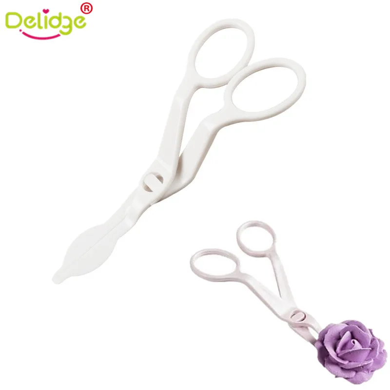 

Delidge 1 pc Cake Decorating Scissors Plastic Cream Flower Transfer Tool Fondant Flower Decor Scissors Edge Cake Cream Transfer