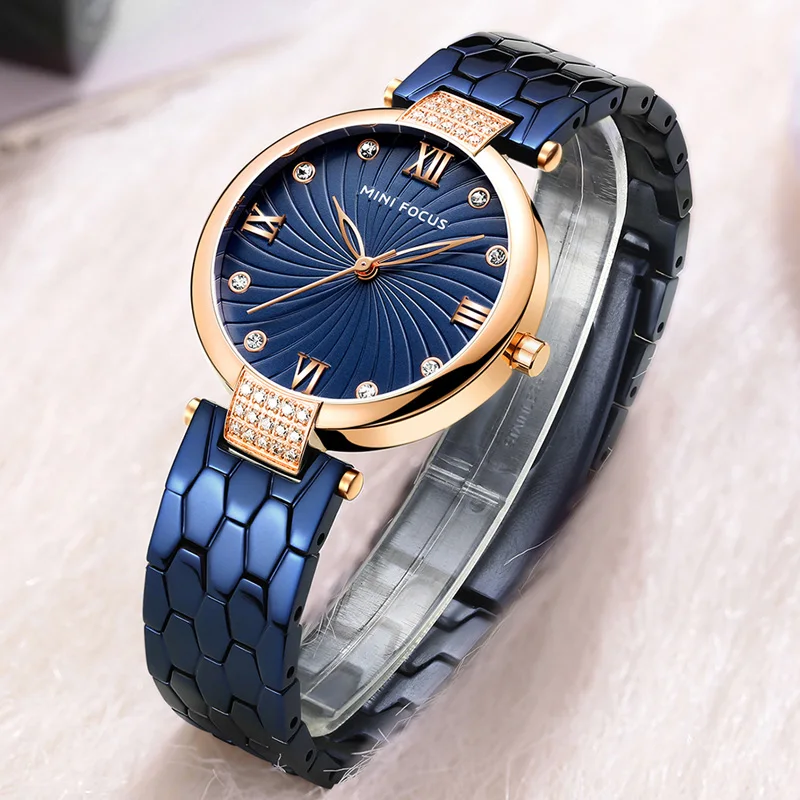 MINI FOCUS Women's Luxury Blue Watches Stainless Steel Bracelet Strap Waterproof Quartz Wristwatch Lady Woman Relogios 0186L MINI FOCUS Women's Luxury Blue Watches Stainless Steel Bracelet Strap Waterproof Quartz Wristwatch Lady Woman Relogios 0186L