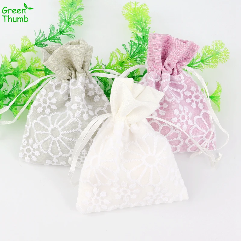 

4pcs High Quality 12*9.5cm Drawstring Cloth Bag Lace Creative Gift Bag for Festive Gift Wrapping Decoration