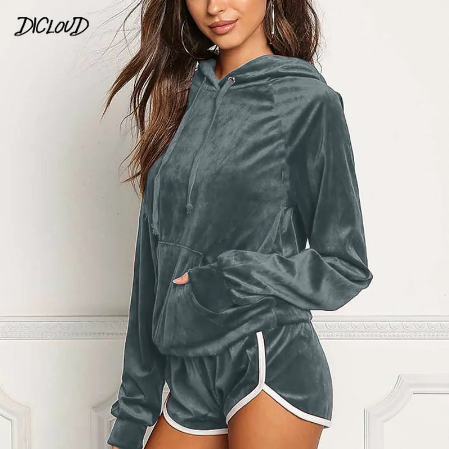 

DICLOUD Casual Two Piece Set Women 2019 New Hooded Hoodie + Pockets Shorts Suits Outfits Fashion flannel Tracksuit Matching Sets