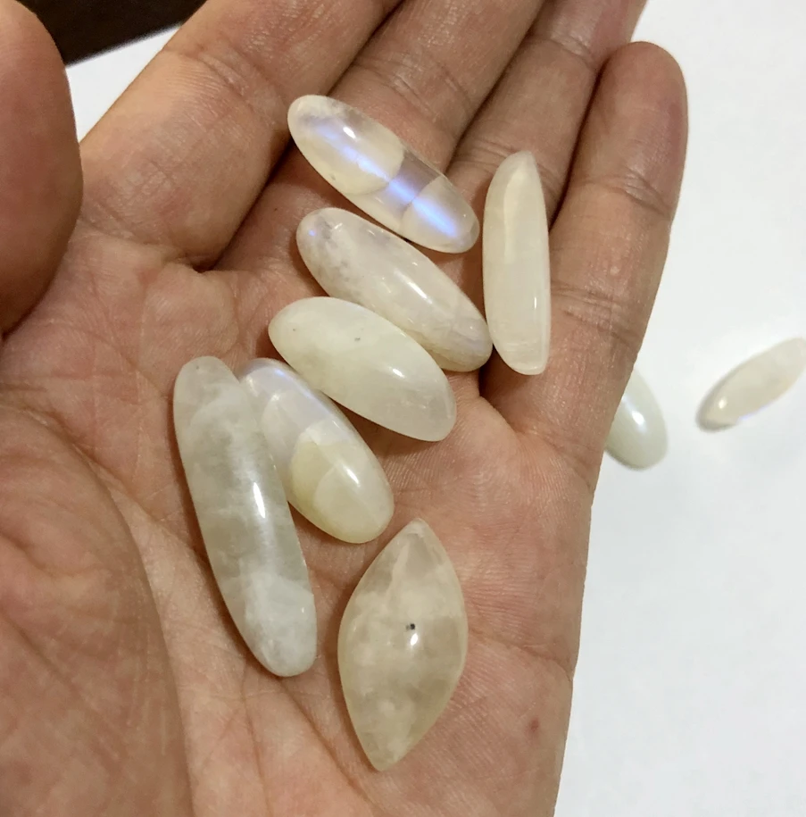 Natural Moonstone Irregular Size Pendant Beads Loose Gem Stone Cabochon For jewelry making Mixed 5pcs/lot 10-20mm in Size