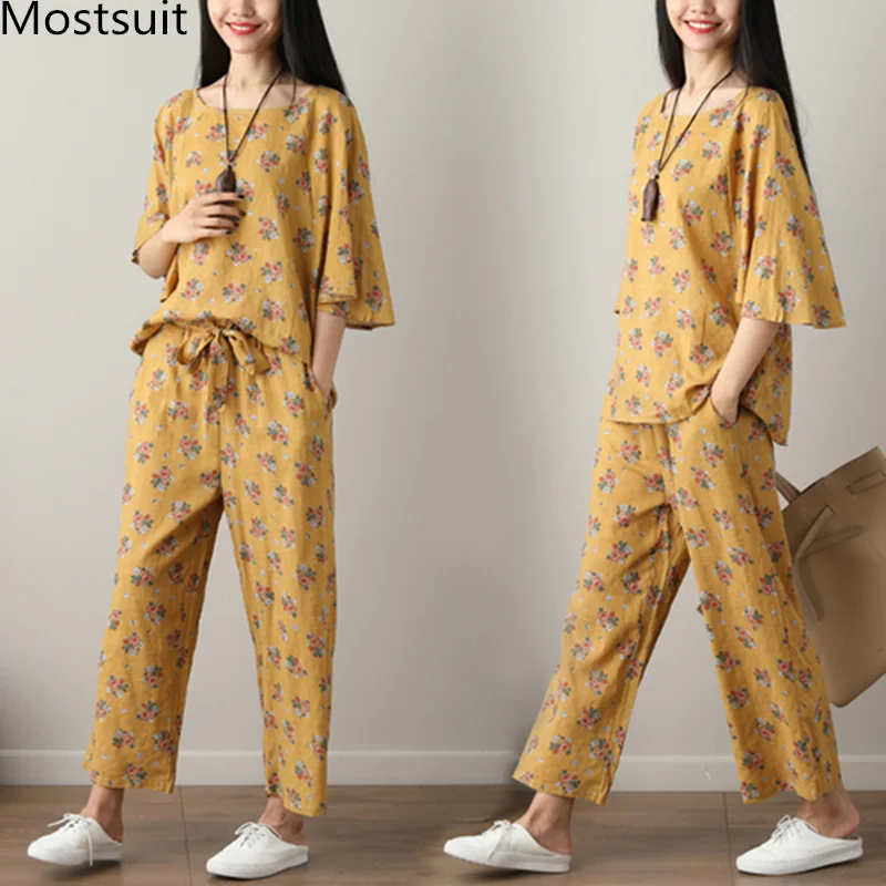 

Summer Printed Cotton Linen Two Piece Sets Women Batwing Sleeve Tops And Wide Leg Pants Sets Suits Casual Loose Vintag Sets 2019