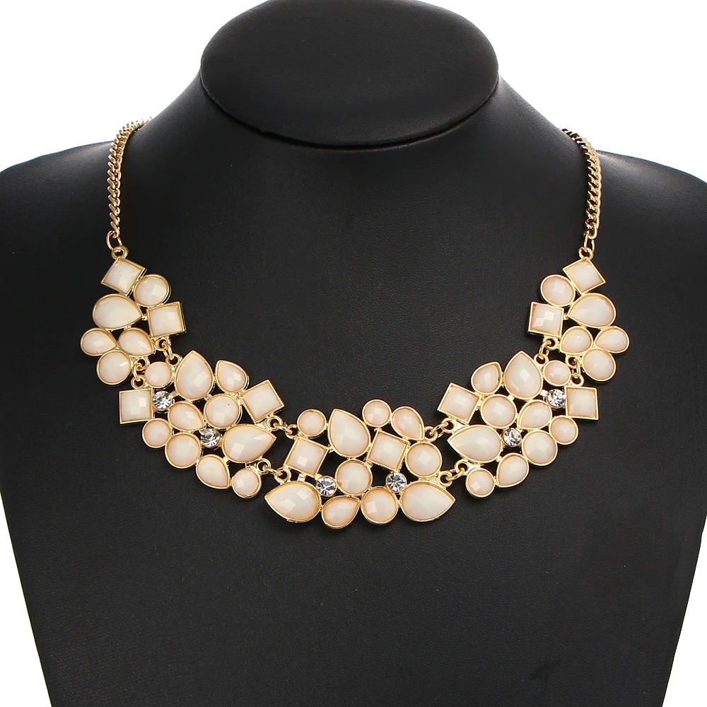 9 Colors Charm Luxury Western Style Hollow Acrylic Pendant Necklace