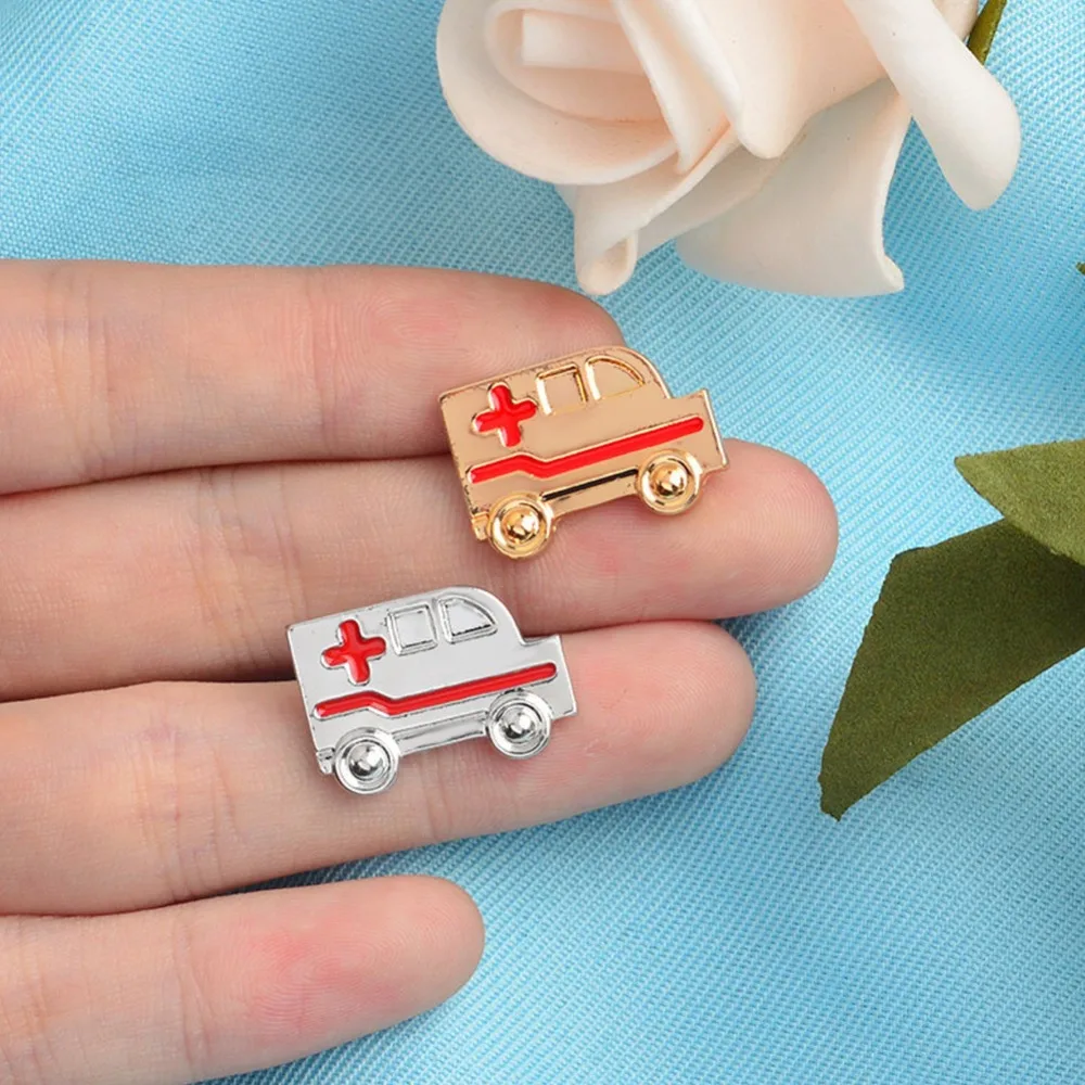 брошь для медика. брошь "врач". брошь для медработника. брошь для медработника. брошь для медика.