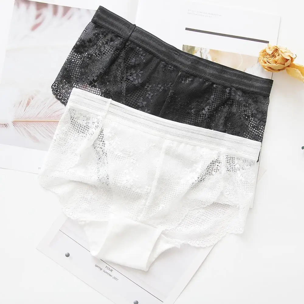 

New Sexy Hollow Lace Women Underwear Middle Waist Seamless Breathable Exquisite Solid Soft Female Panties Luxury Style Breifs