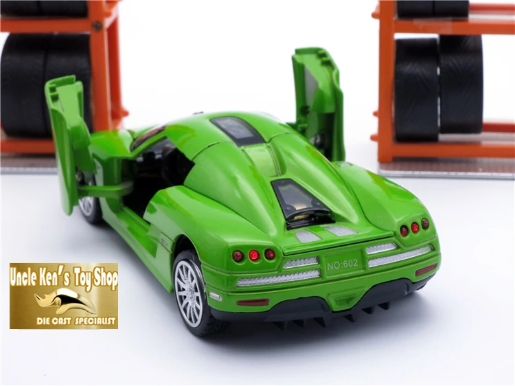 Литой автомобиль Koenigsegg литые игрушки для мальчиков/детей коллекция в подарок с