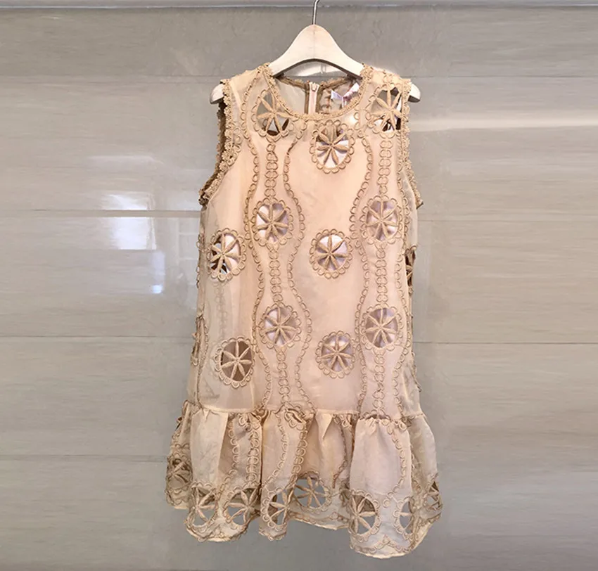 

HAMALIEL Women Sleeveless Ruffles Dress New 2019 Runway Voile Patchwork Lace Vest Tank O Neck Dress Casual Hollow Out Vestidos