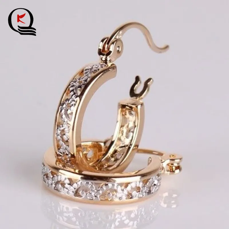 

Fashion Gold Filled Hoop Earrings Hollow Carving Pattern Women Earring Trendy Engagement Wedding Party Jewelry Gifts For Female
