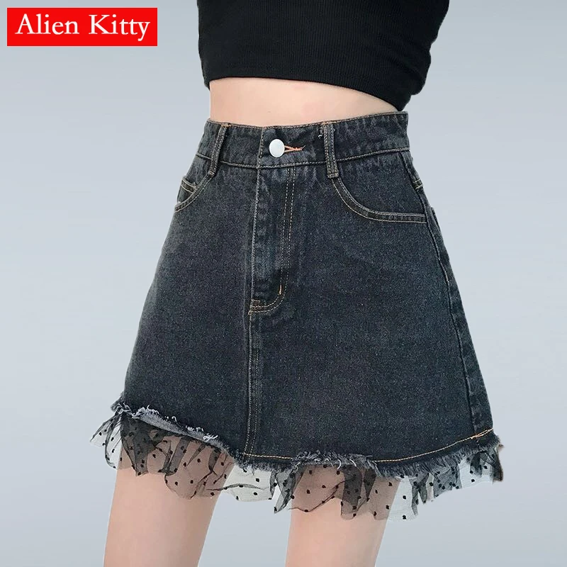 

Alien Kitty 2019 Summer High Waist Skirts Womens Pockets Button Mesh Stitching Sexy Jeans Skirt Female All-matched Denim Skirt