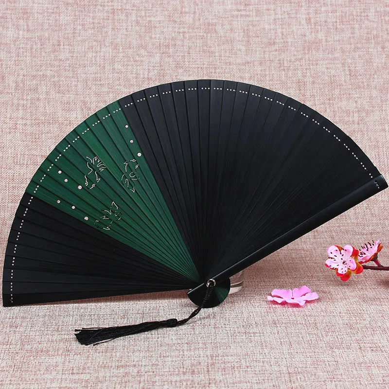 Китайский стиль полный бамбуковый вентилятор гравировки выдалбливают японский веер дамы складной вентилятор ручной работы мультфильм маленький и изысканный подарок