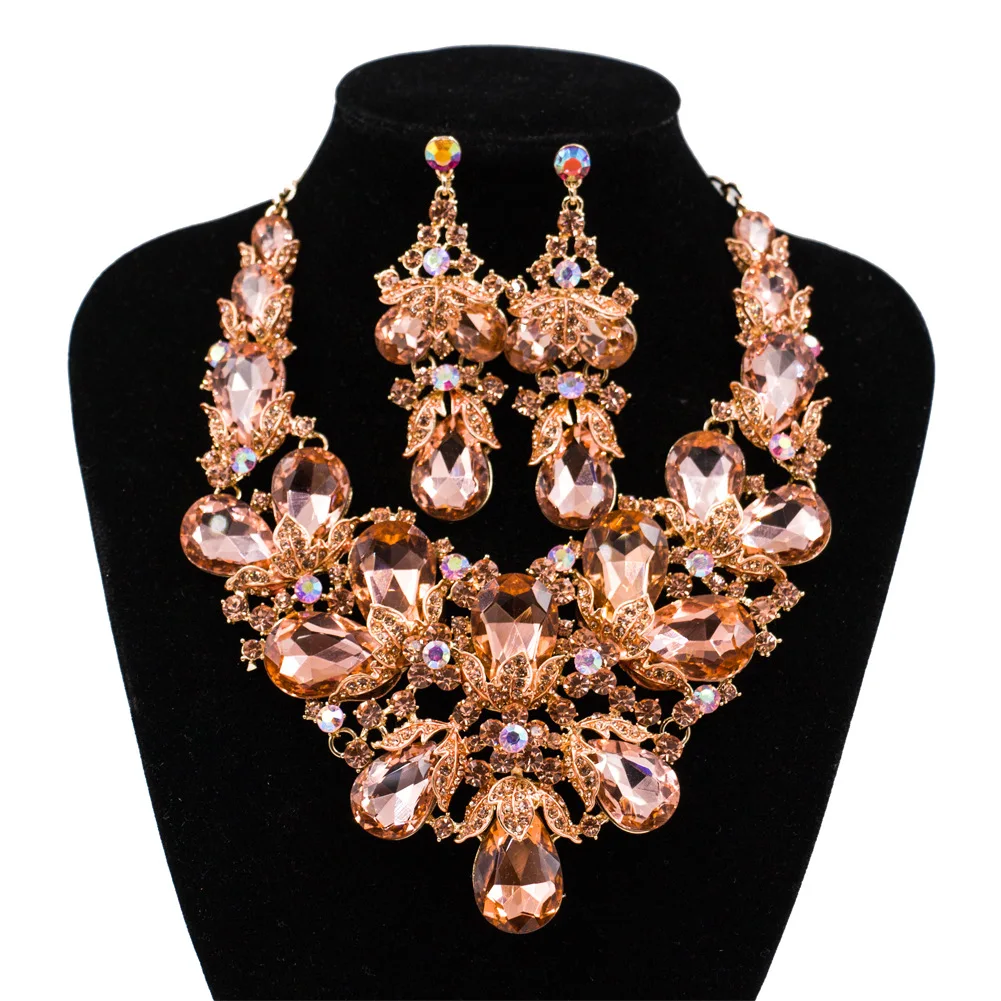 

Free Shipping African Women Engagement Heavy Crystal Rhinestone Jewelry Set Costume Necklace and Earrings Sets