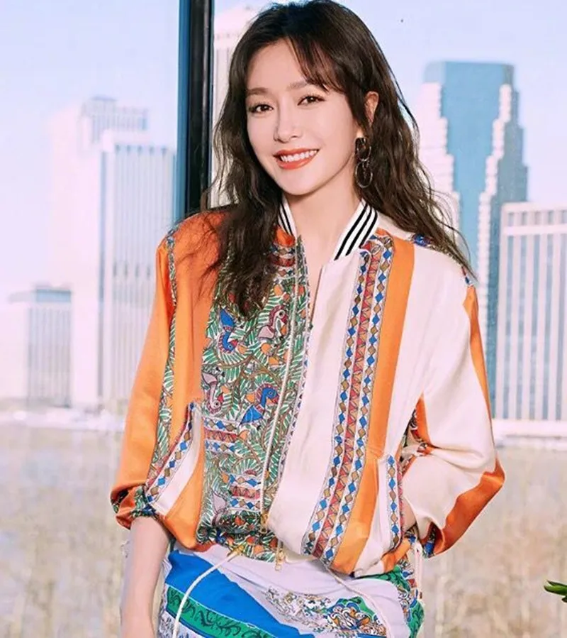 

2019 New Women Flower Print Fresh Jacket Coat