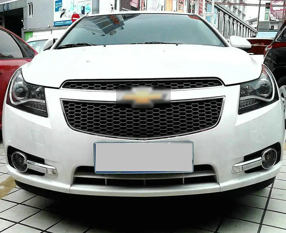 2 шт./компл. стайлинга автомобилей drl для chevrolet cruze 2009 2010 2011 2012 2013 DRL Противотуманные фары отверстие Габаритные огни