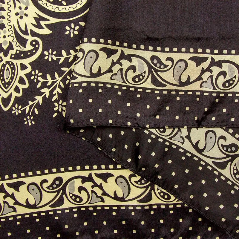 silk-scarf-85cm-7-01-paisley-1-4