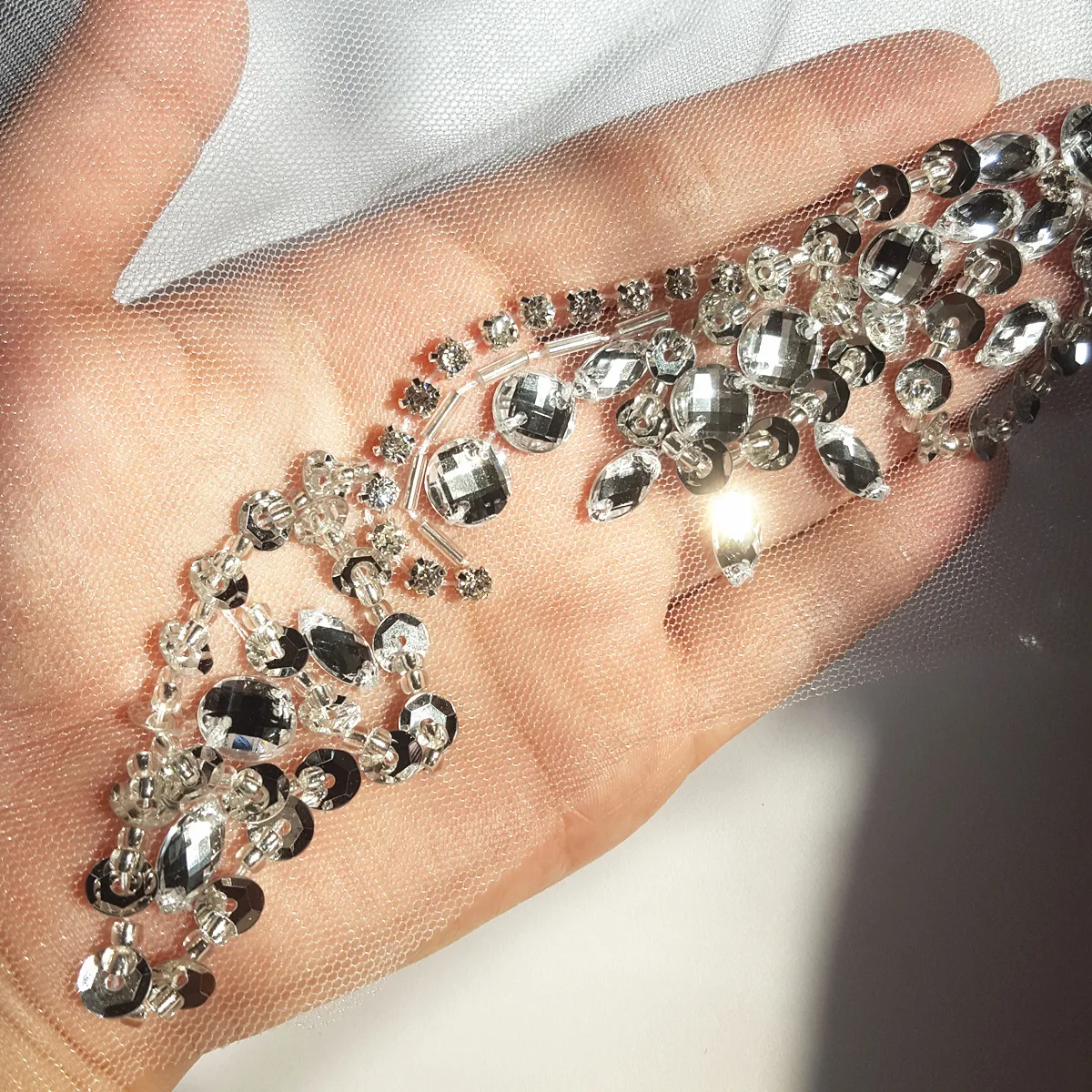 Украшенное сверкающими кристаллами пришить на 20x34 см горный хрусталь свадебная аппликация патч ручной работы Швейные аксессуары для свадебного платья украшения Stras