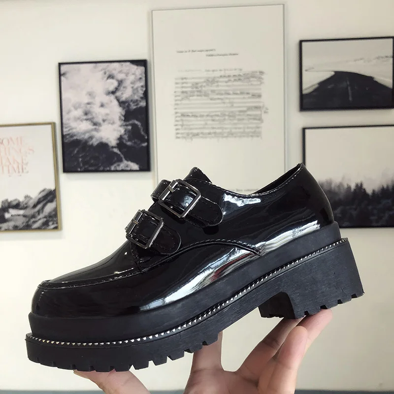 Черные туфли на толстой подошве без шнуровки espadrilles Лоферы с металлическим