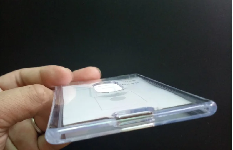 1000pcs Acrylic Crystal Card Holder with linkyard | Безопасность и защита