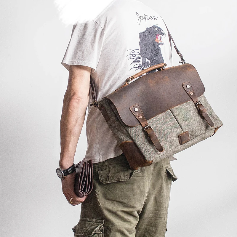 

1964 Vintage Swiss Salt and Pepper classical handbags splicing leather art postman bag man messenger slant handbag