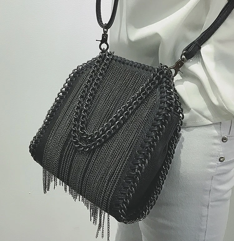 2018 miwind versátil rock Punk estilo cadenas borlas mujer cubo el único hombro bolso fiesta uso vintage moda|Bolsos bandolera| - AliExpress