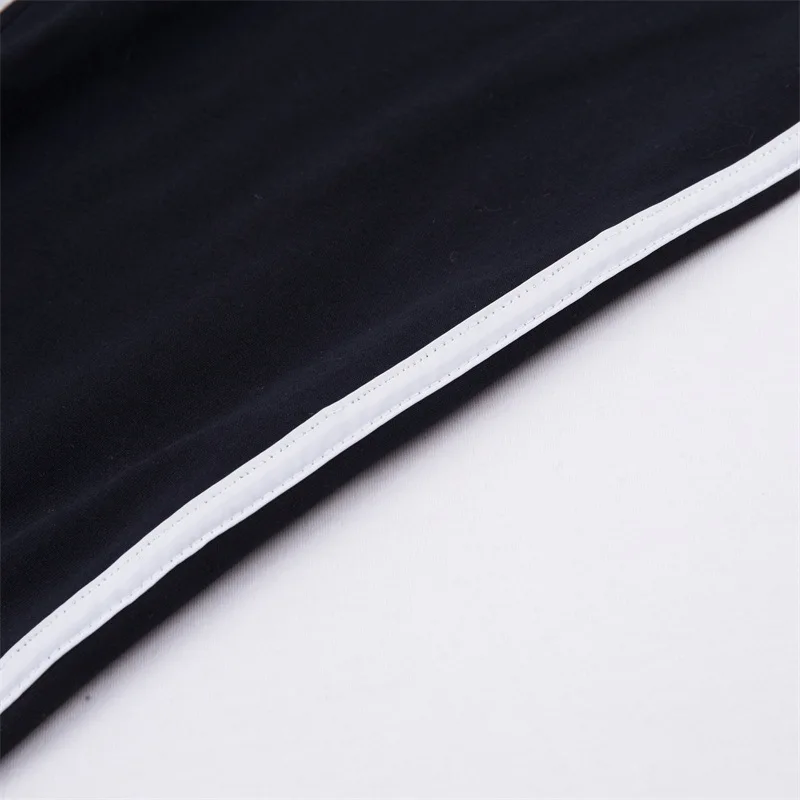 9165327724_2146010042