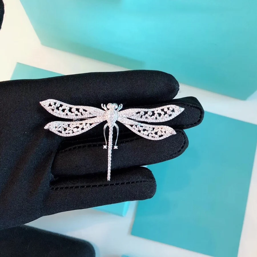 

2019 Luxury Brand Jewelry Fashion Dragonfly Crystal Zircon Silver Brooch For Women Men Party Wedding Daily Designer Bijoux