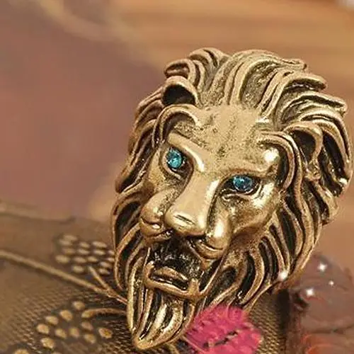 

Men's Punk Lion Head Decorated Statement Vintage Cool Animal Knuckle Ring