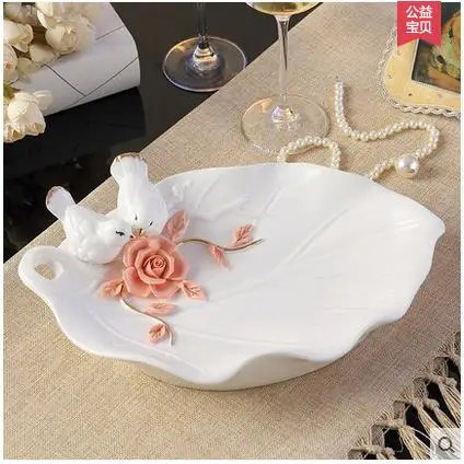 

white ceramic bird lovers fruit Candy Storage dish Dessert Snack Salad plate home decor wedding decoration handicraft figurine