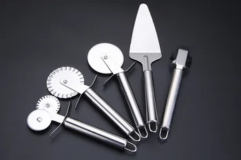 

1PC New Stainless Steel Double Roller Pizza Knife Cutter Pastry Pasta Dough Crimper Round Hob 4cm Lace Wheel Kitchen tool PM 014