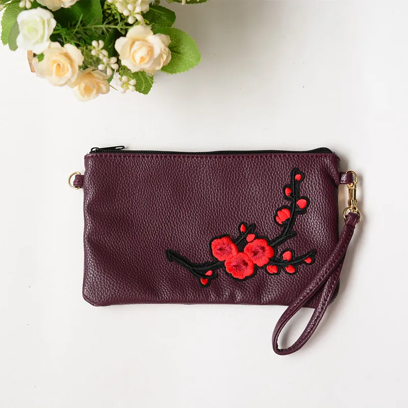 women clutches