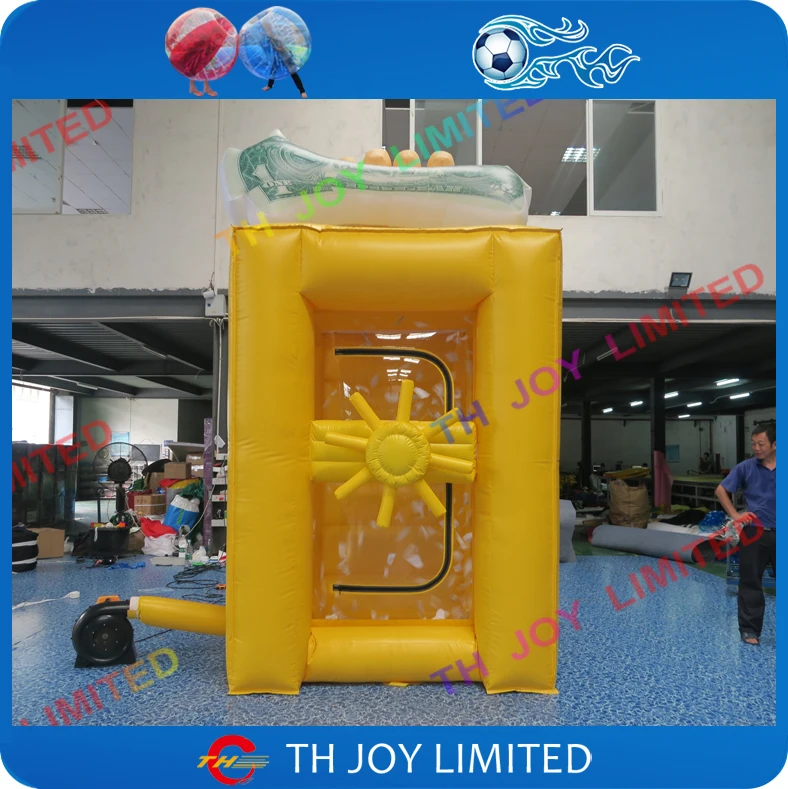 inflatable cash cube 2