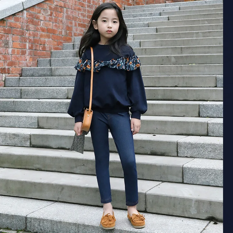 

Christmas Sweater For Girl Flower Children Clothes For Kids Cotton Long Sleeve Sweaters Round Neck Baby Girl Cardigan